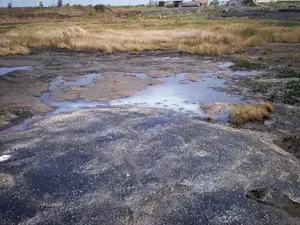 Afloramientos naturales de asfalto