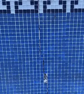 Fisuración piscina